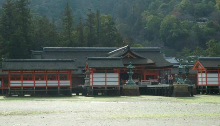 itsukushima shrine