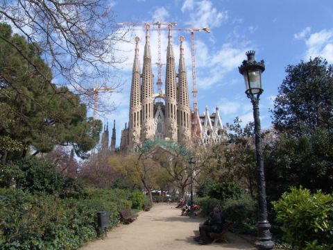 sagrada-familia-exterior